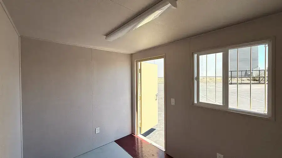 Contenedor de oficina nuevo de 10 pies - Imagen 7