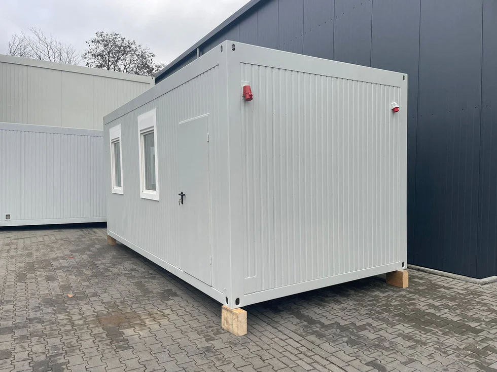 Contenedor oficina de 6,75 × 2,42 M - Imagen 2