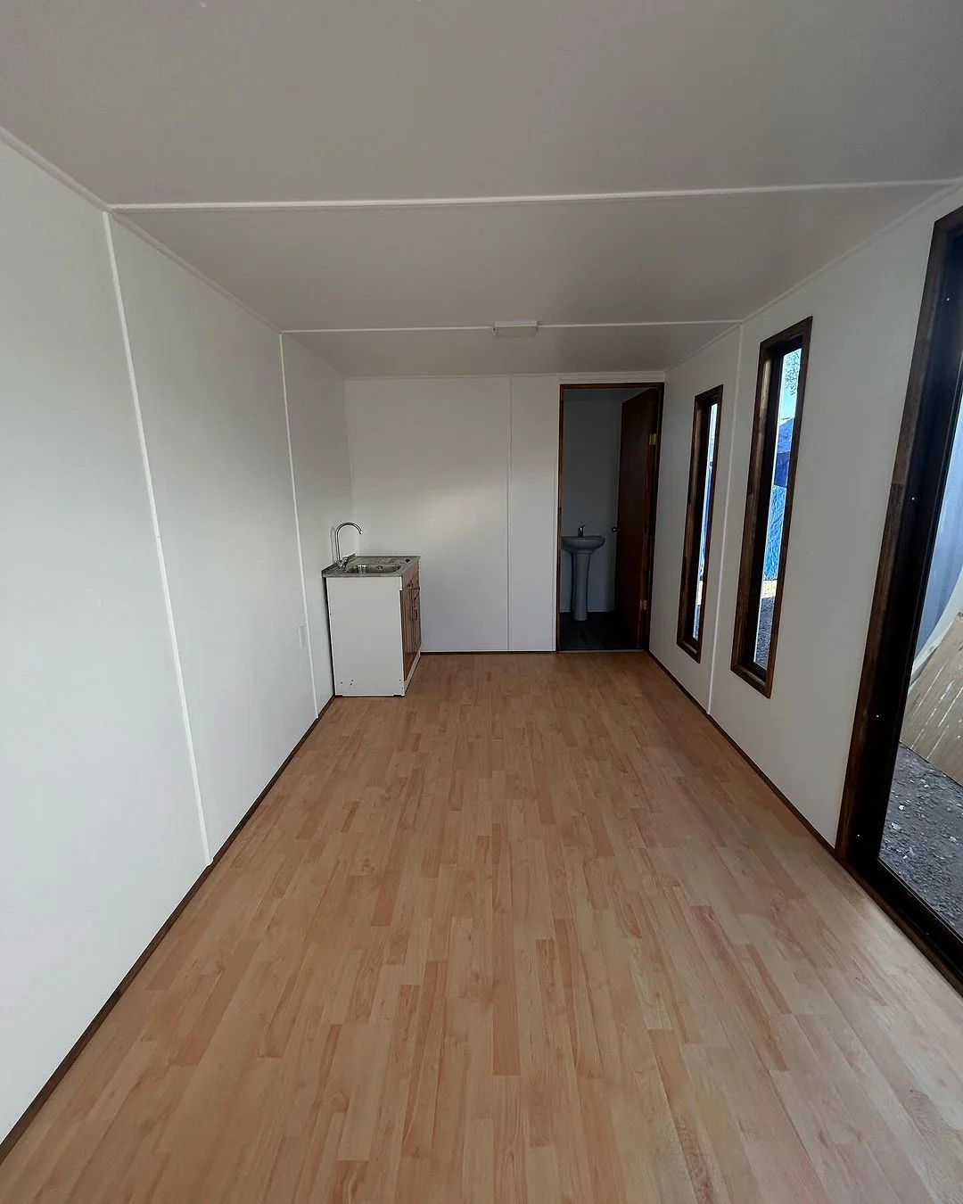 Contenedor Oficina 6×2,42 Mts -15M2 - Imagen 4