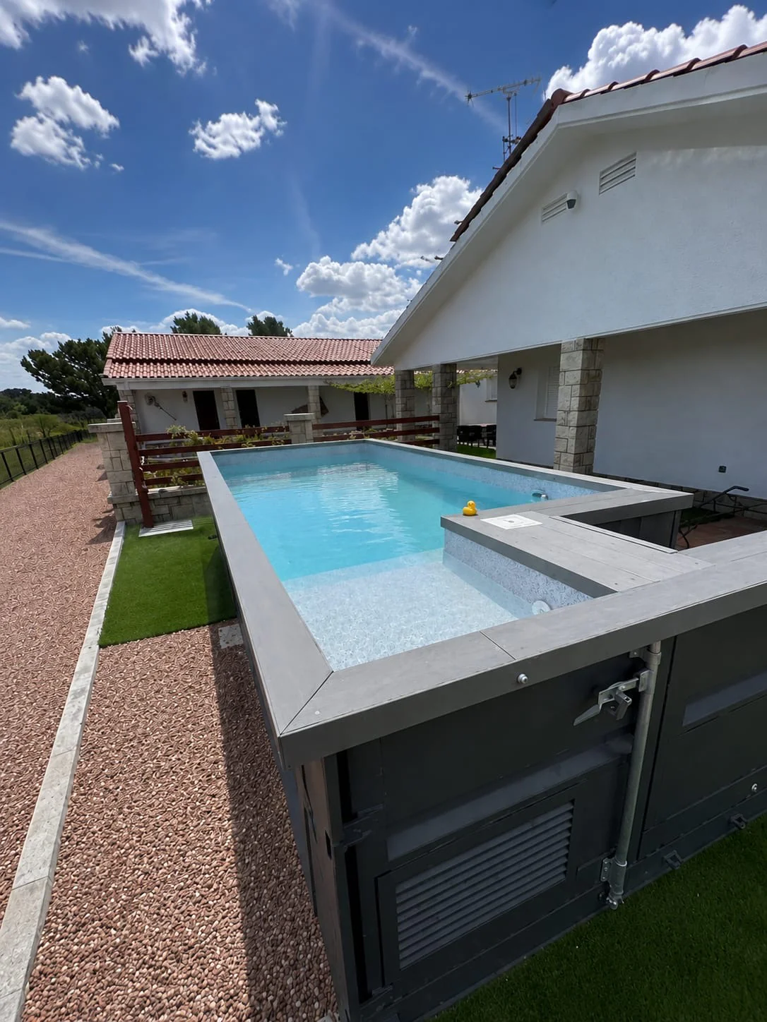 Piscina contenedor 20 Pies - Imagen 2