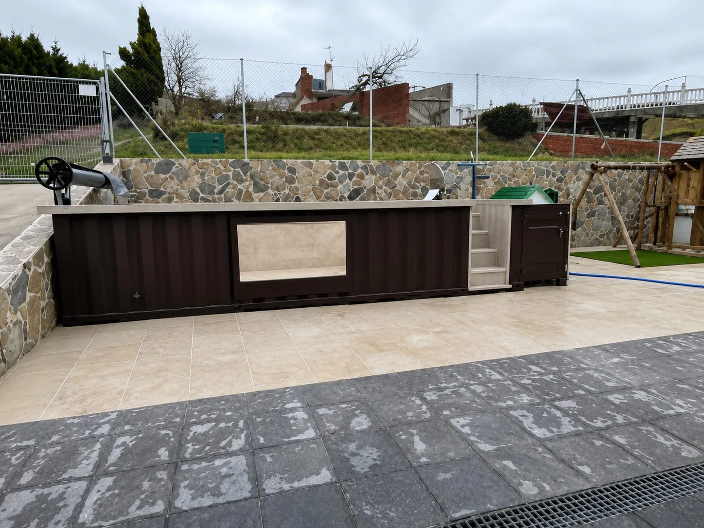 Piscina contenedor de alta gama - Imagen 3